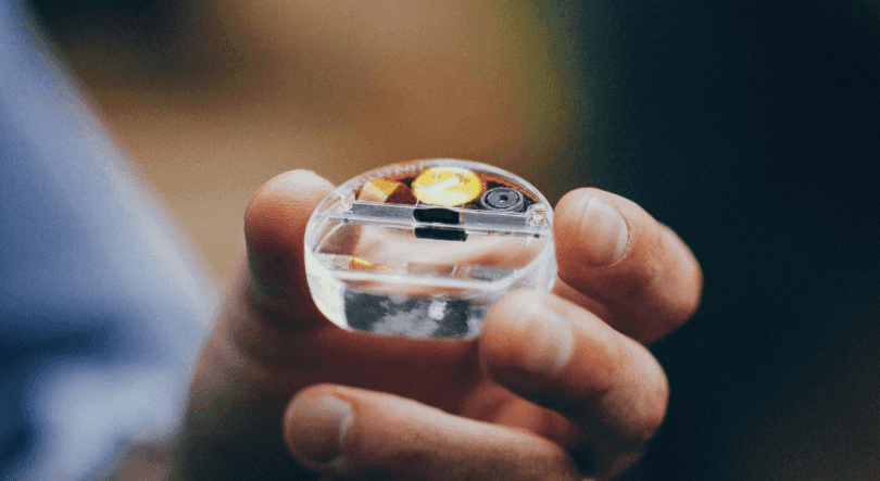 Dieses AR-Monocle-Gerät wurde entwickelt, um gehackt zu werden