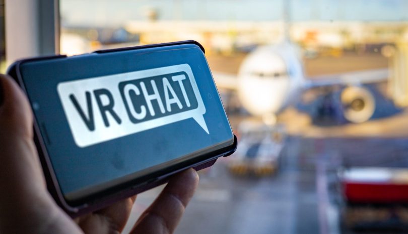 VRChat идва на устройства с Android и iOS
